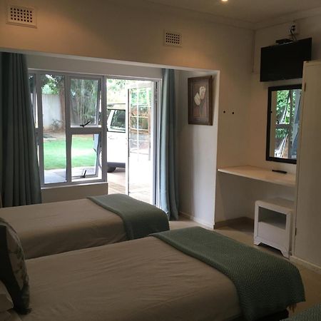 Umhlanga Self Catering Guest House دوربان المظهر الخارجي الصورة