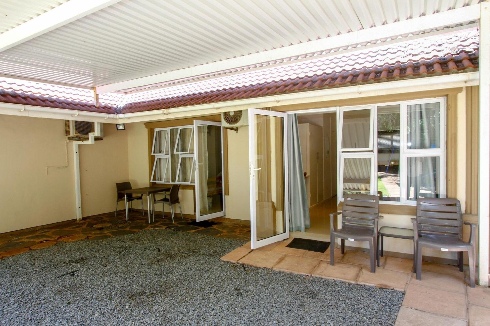 Umhlanga Self Catering Guest House دوربان المظهر الخارجي الصورة